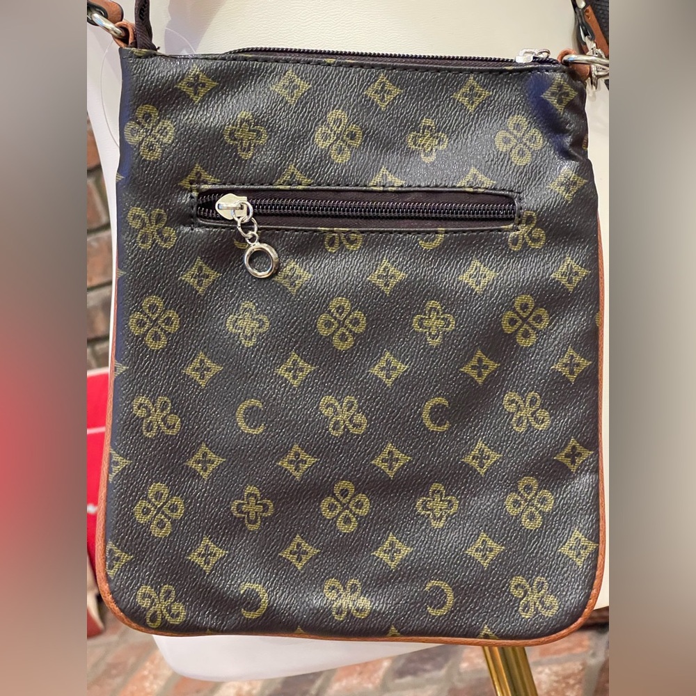 Brown and Black Crossbody Bag - Picture 4 of 4